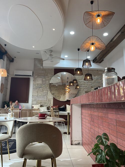   at Nessycoffee in Dijon