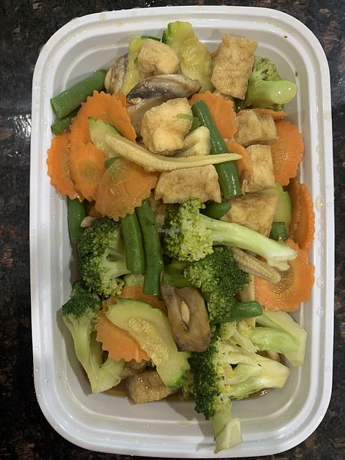Vegetable rainbow (mixed vegetables with tofu) in a light brown sauce  at Thai House in Smithtown
