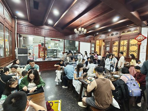 Restaurant interior at Lingyin Temple Vegetarian Noodles in Hangzhou