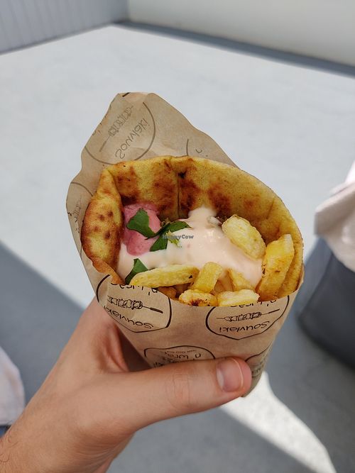 Falafel souvlaki with sweet n chilli sauce at Souvlaki n' Wrap in Oia