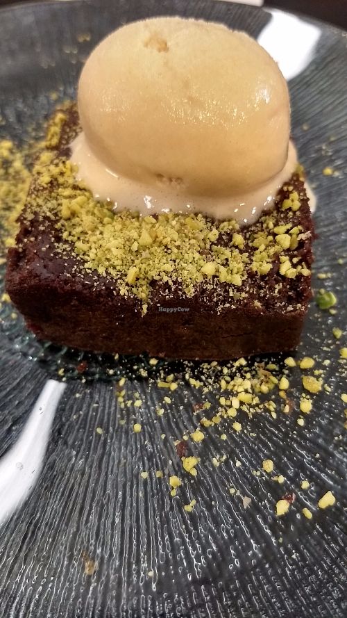 Brownie + Macadamia ice cream at Malmo in Valencia