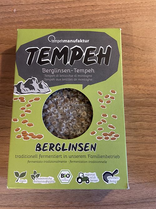 Heel jammer dat dit niet in Nederland te koop is, zó lekker !  at denn's Biomarkt in Huefingen