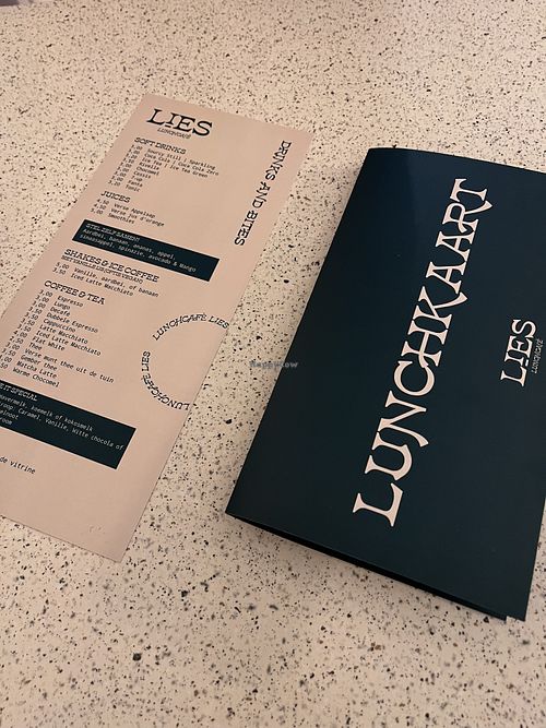 Vegan milk options  at Lunchcafé Lies in Bergen Op Zoom