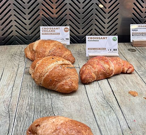 Croissant vegan   at Autogrill Todi in Pantalla