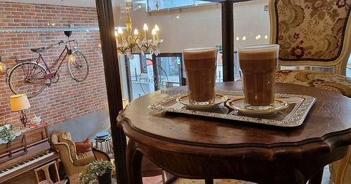 Chocolat chaud au lait végétal at LA MEZZANINE in Valenciennes