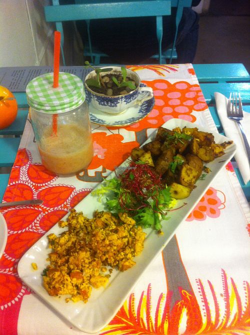 Delicious brunch at Rayen Vegano in Madrid