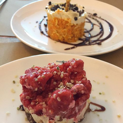 raw vegan cake at El Cafe Blueproject in Barcelona