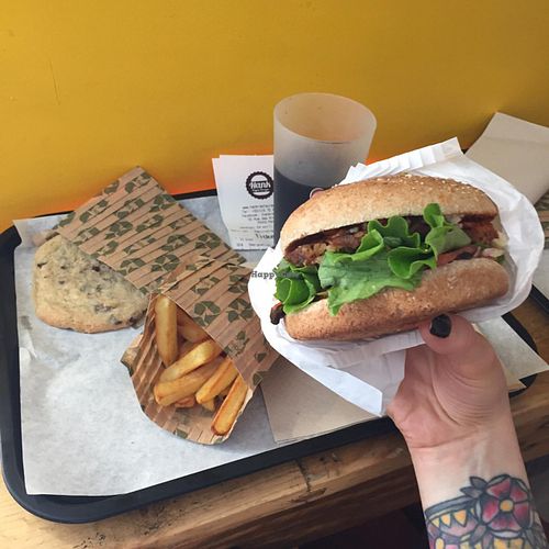 vegan heaven! at Hank Cuisine Végétale - Archives in Paris