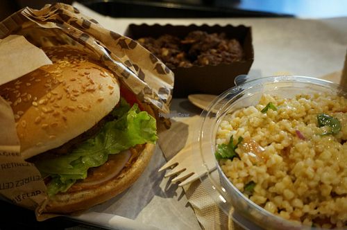 Hank Vegan Burger at Hank Cuisine Végétale - Archives in Paris