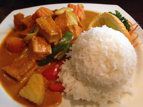 Yellow curry at Rain Thai and Sushi Bar in Atlanta