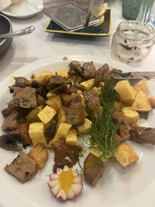 Seitan à alentejana  at O Ramiro in Abrantes