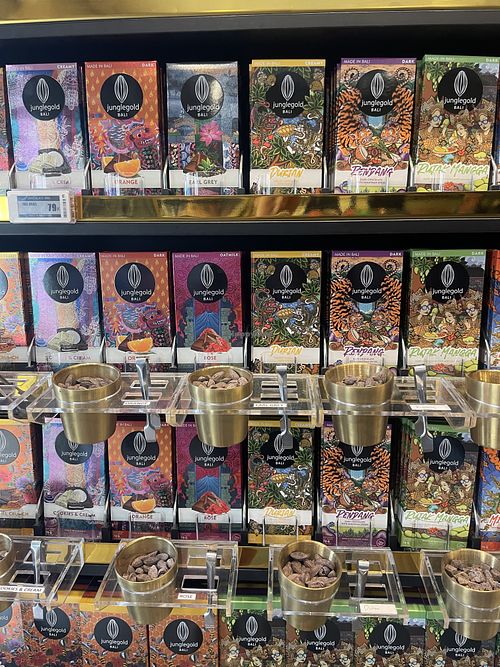   at Junglegold Chocolate (Pod Chocolate) in Canggu