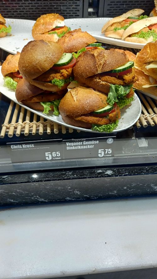 one vegan sandwich available (5,75€) at Bäckerei Allwörden - Kiosk in Hamburg