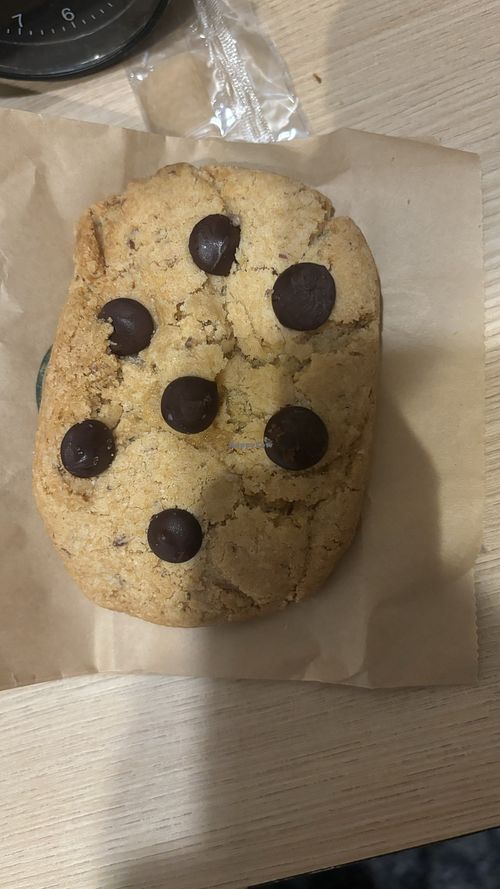 Chocolate chip cookie, delicious. Should have bought them all  at Folksaka in Osaka