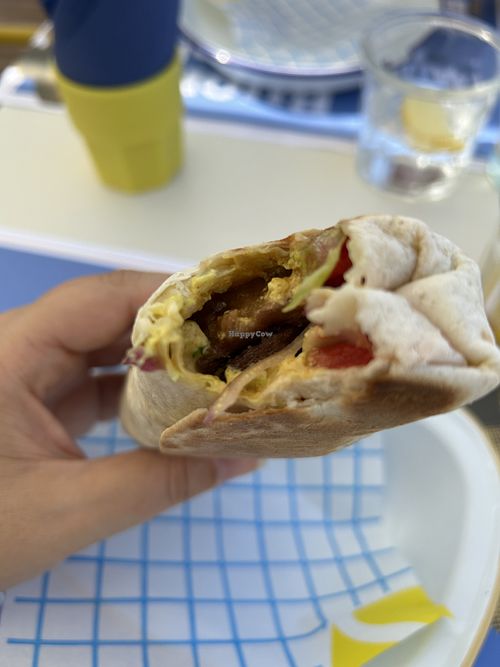 Kebabbo  at Sottomarino Beach in Sestri Levante