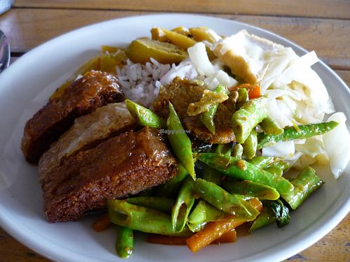 thai vegan street food at Hong Sun - Raum Boon in Phuket