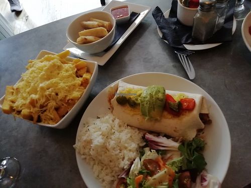 Table of food at The Auld Hoose in Edinburgh
