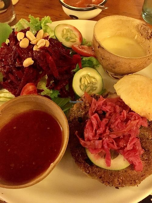 The veggie burger with a shaved beet salad at La Jícara Librespacio Cultural in Oaxaca