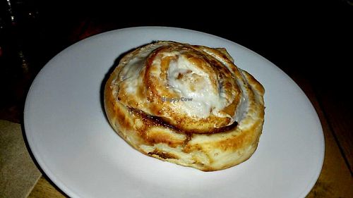 Cinnamon roll at Seabirds Kitchen - The LAB in Costa Mesa