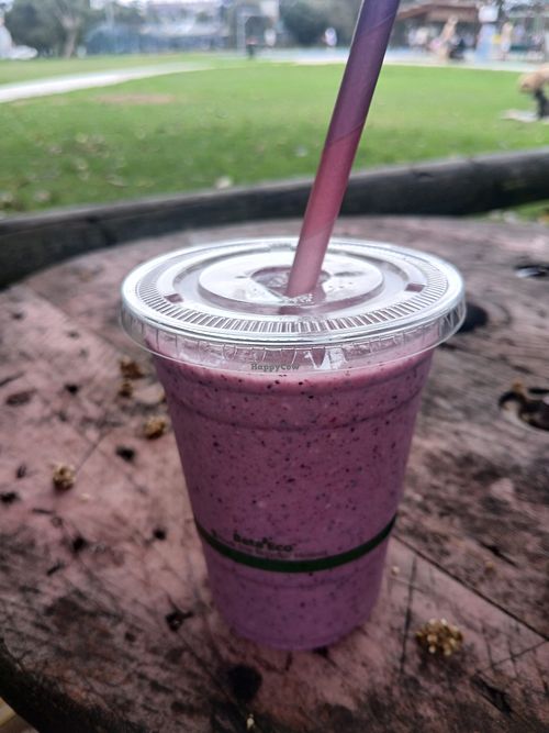 Berry breakfast smoothie at The Bondwood Cafe in Adamstown