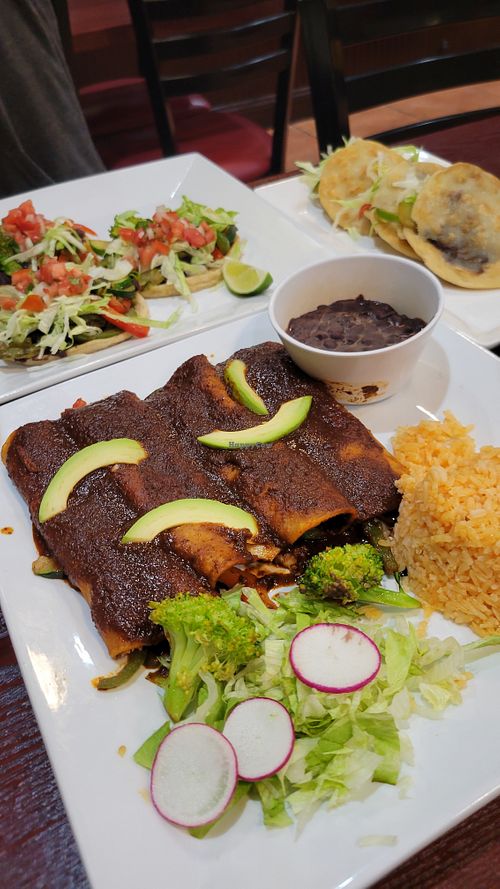  at Mi Sazon in Flemington