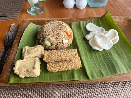 Fried Rice mit Tempeh und Tofu   at D'padi Restaurant in Karangasem