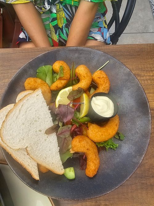 Vegan garnalen salade at Waddengenot Aan Zee in Groningen