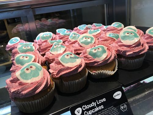 valentine day's cupcakes at Goodies Berlin - Friedrichshain in Berlin