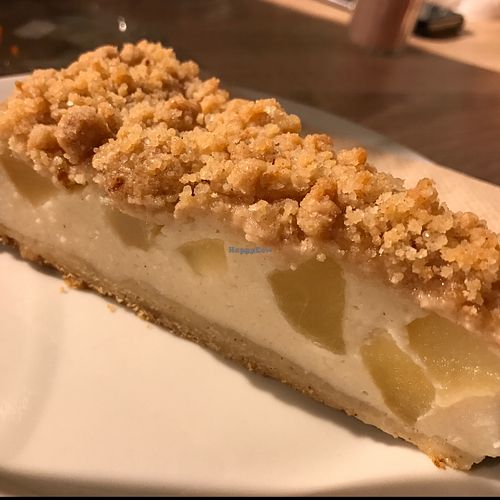 granmas cheese cake at Goodies Berlin - Friedrichshain in Berlin