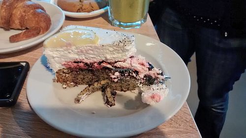 Lemon cake at Goodies Berlin - Friedrichshain in Berlin