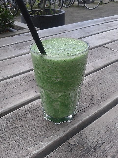 Ginger refresher smoothie at Goodies Berlin - Friedrichshain in Berlin