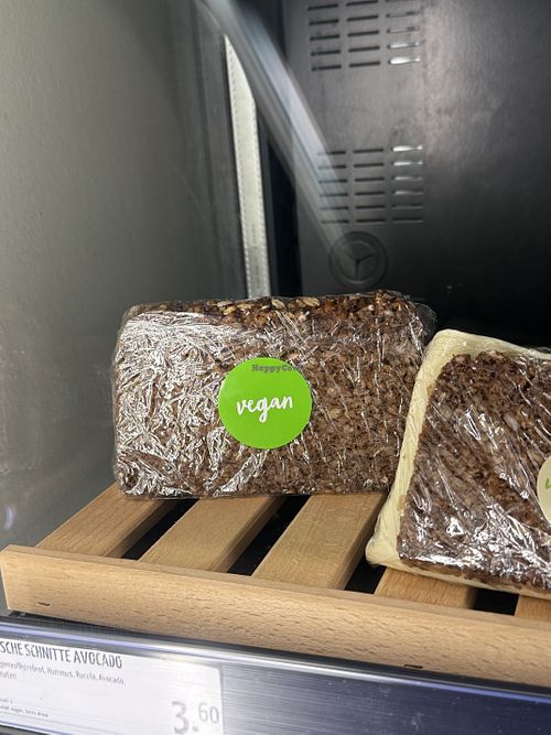 schwarzbrotstulle 🥪  at backWERK - Hachmannplatz in Hamburg