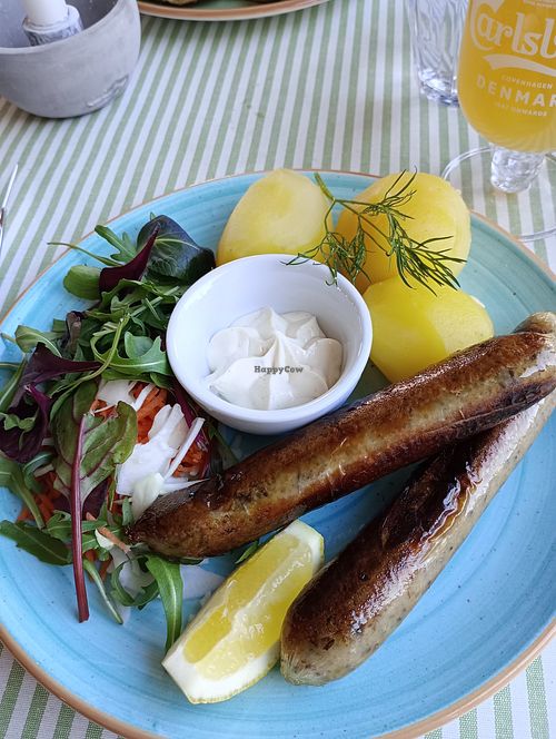  at Katthammarsviks Rökeri in Katthammarsvik