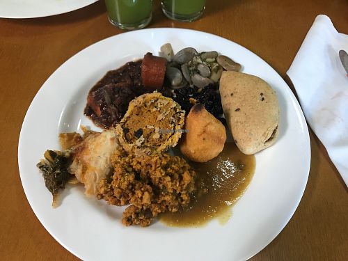 Hot dishes at O Vegetariano in Recife