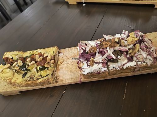 Bruschetta vegana + chicco con stracchino vegano at Bruschini in Massa