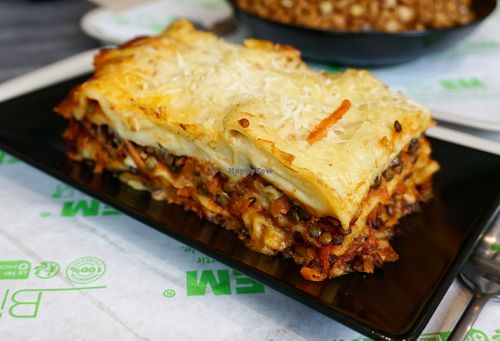 Lasagna at Veganil in Paris