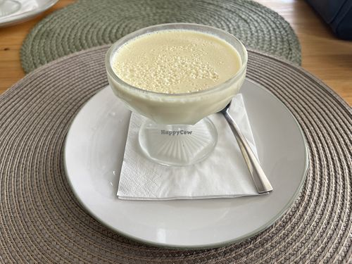 Mousse de manga  at NaVEGANdo in Condeixa