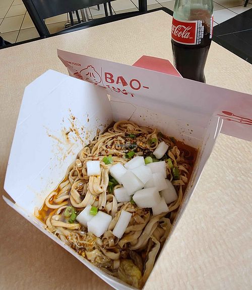 Veggie noodle at Bao-Ing-Out - Valley River Center in Eugene
