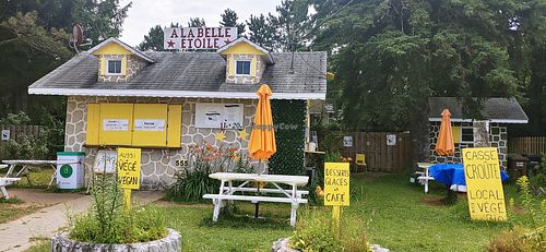  at Casse-croûte À LA BELLE ÉTOILE in Mont-tremblant