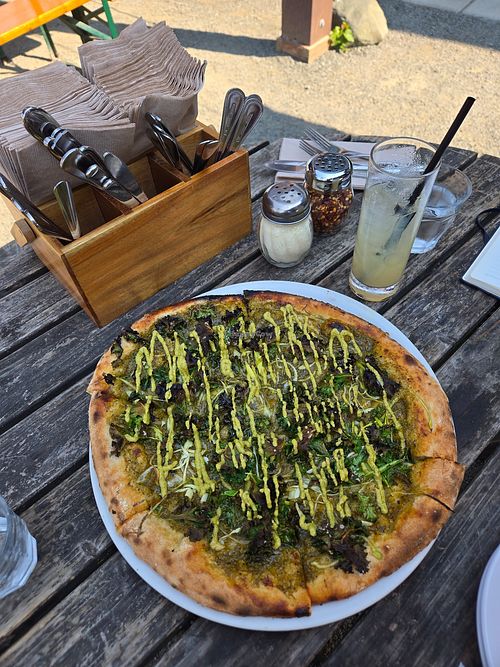 Farmhouse vegan pizza and the BEST lemonade at Goldie's  in Coupeville