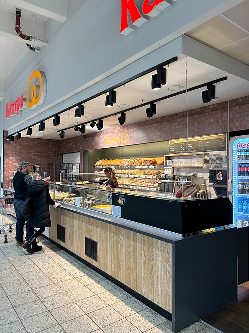  at Kamps Bäckerei in Dusseldorf