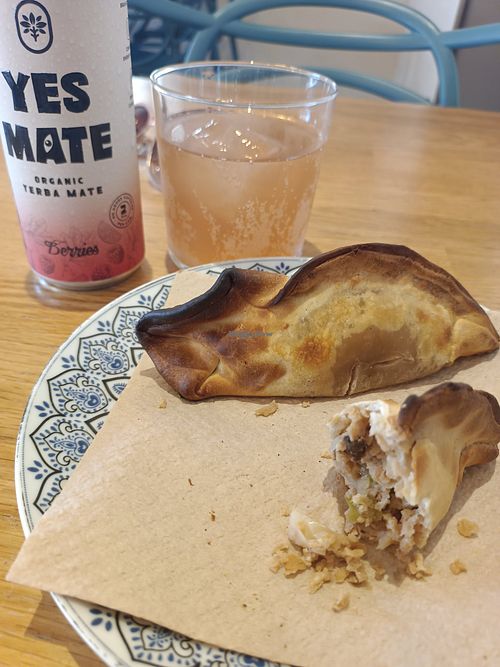 Vegan empanadas at Veintiuno Doce - 21 12  in Castelldefels