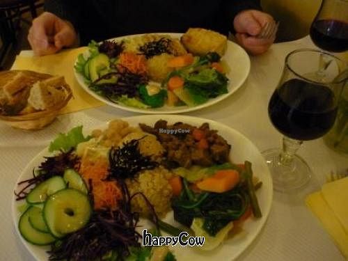  at Les Cinq Saveurs d'Anada in Paris