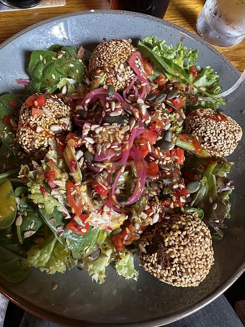   at Devitts Pub in Dublin