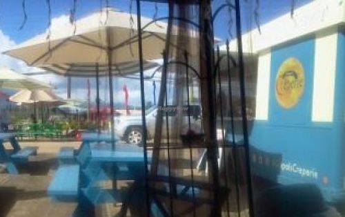Panoramic view of the little complex at Gopal's Creperie - Food Trailer in Kapaa