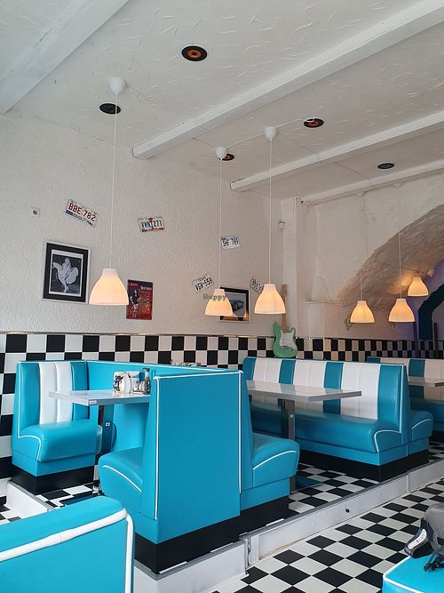 Beautiful 60s design at Happy Diner in Backnang