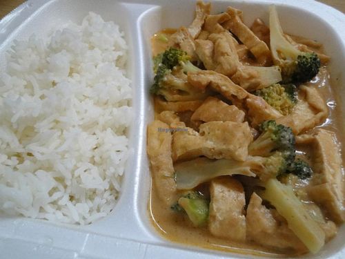 Broccoli and tofu in peanut sauce.  at Sen Chay in Helsinki