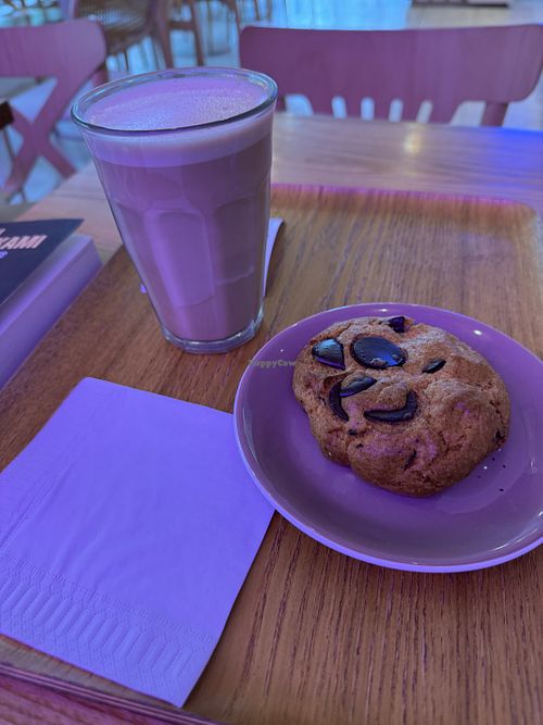 Oat latte and banana chocolate cookie (a LOT of chocolate)   at Bluebird Coffee in Rennes
