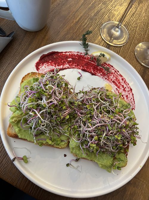 All time favorite #2 Avocado Toastt  at Fidelio in Balingen