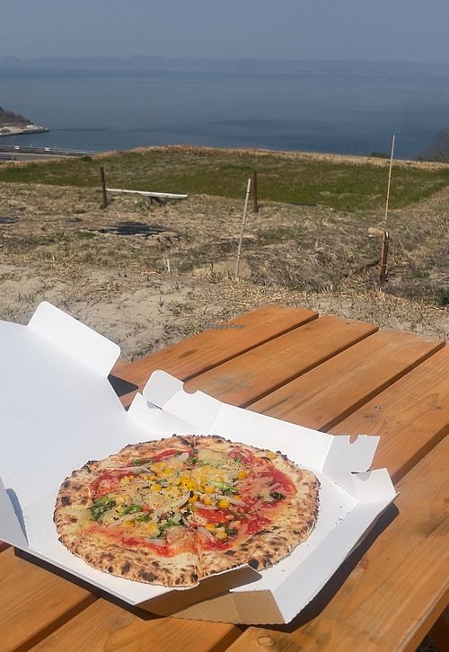   at Pizza Haruya in Teshima